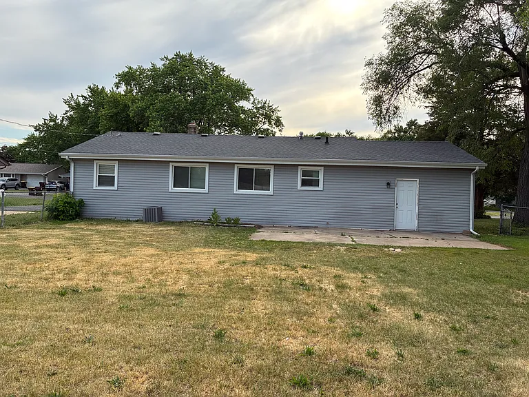 9612 Plymouth Pl — Photo 12