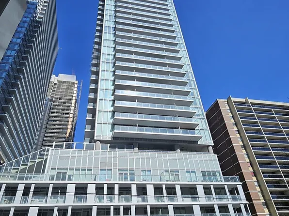 195 Redpath Ave #3501, Toronto, ON M4P 0E4