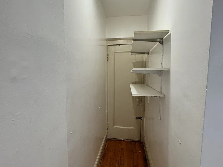 Sidlaw Rd — Photo 18
