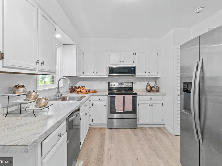 322 Harlan Sq #A-2 — Photo 14