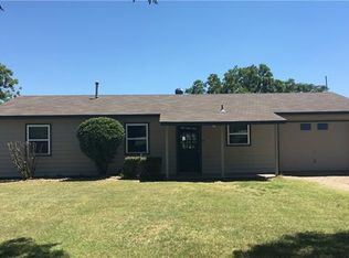 4070 Clancey Ln, Midlothian, TX 76065