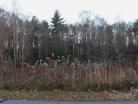 4th image of 239 Taylor Cir