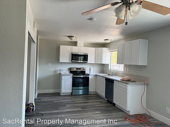 4th image of 2330 Vardon Ave