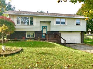 3360 N Park Rd, Coloma, MI 49038