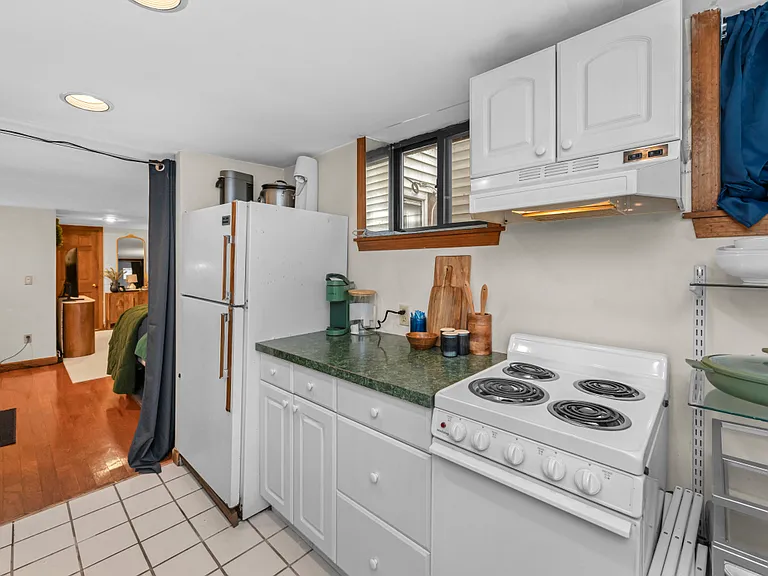 35 Allston St #B — Photo 4