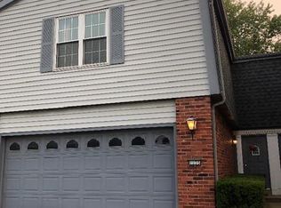 2235 Village Green Pkwy, Chesterfield, MO 63017