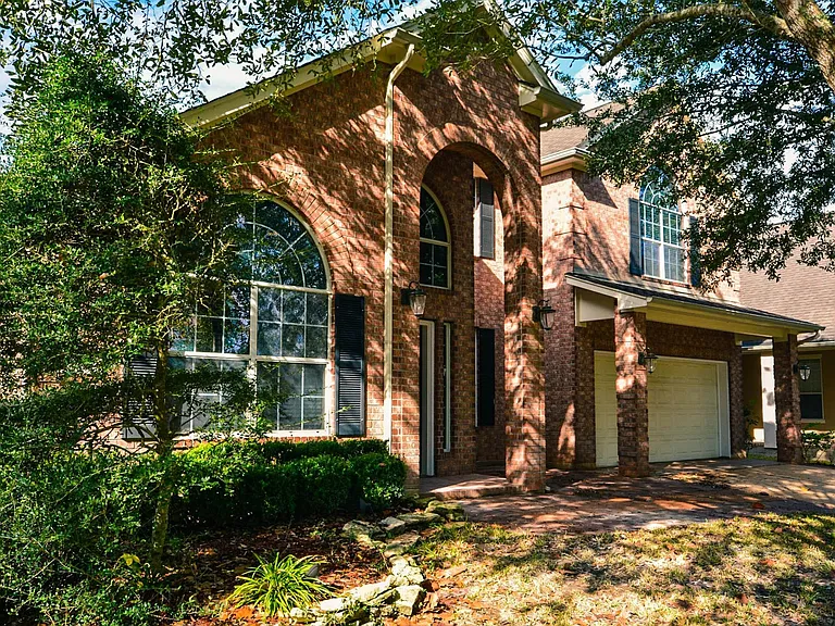 3211 Chapel Creek Way — Photo 3