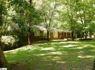 15 Regent Dr, Greenville, SC 29617