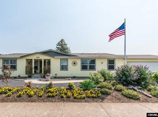 816 W Oak St, Lebanon, OR 97355