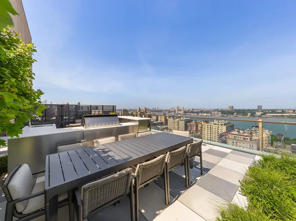 251 West 91st Street image 12 of 20