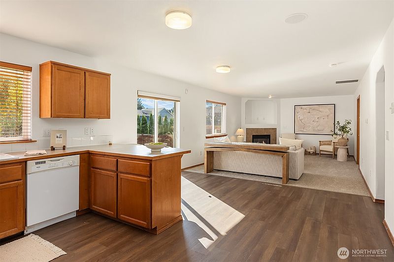 5th image of 12421 SE 278th Place