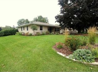 6001 Drew Ave S, Edina, MN 55410