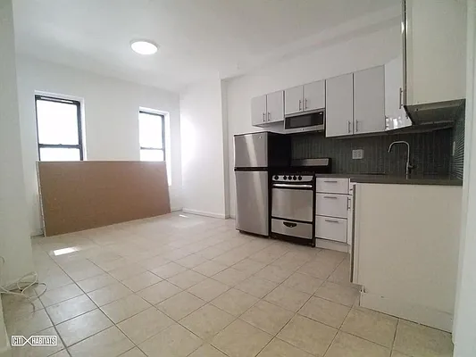 Rented by Citi Habitats | media 10