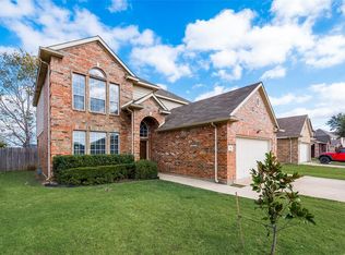 70 N Highland Dr, Sanger, TX 76266