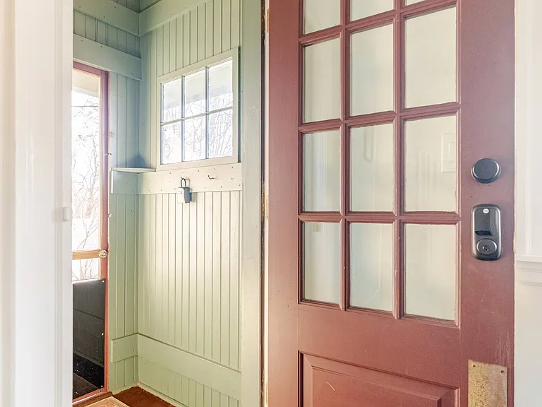 65 Arlington St #1 — Photo 22