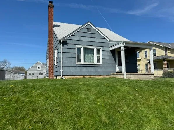 417 South St, Crestline, OH 44827