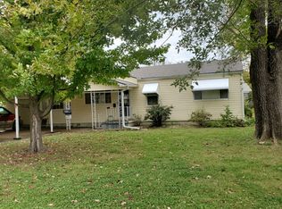 1349 S Poplar St, Ottawa, KS 66067