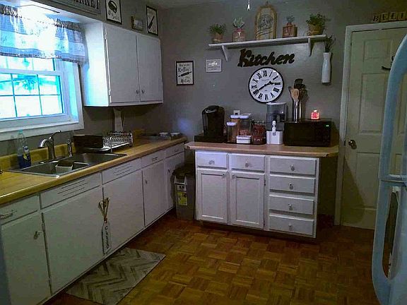 5th image of 689 Wischer Dr