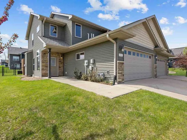 601 Dakota Ave, Tiffin, IA 52340