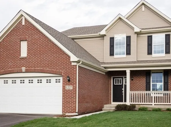 2323 Fountain Ln, New Lenox, IL 60451