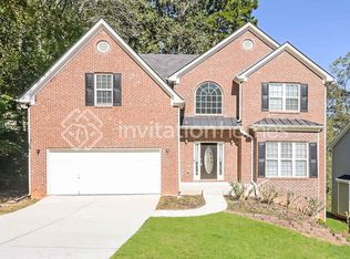 4033 Rivermeade Dr SW, Lilburn, GA 30047