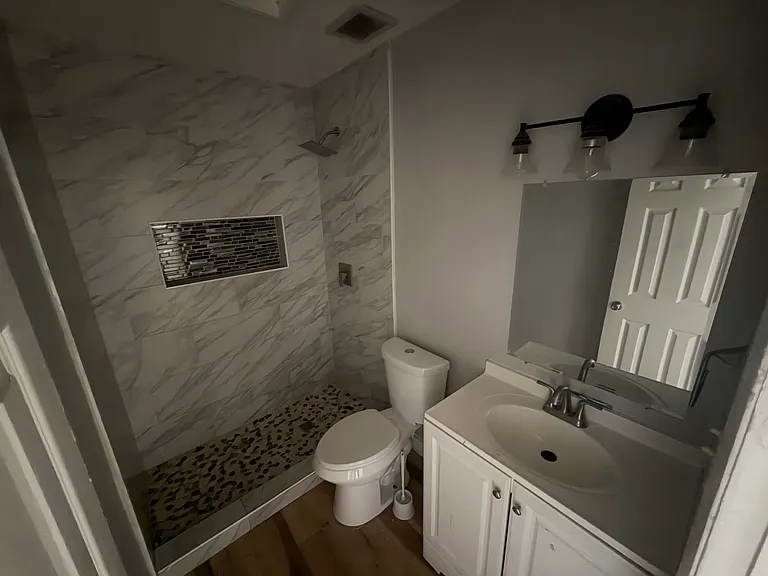 1459 S Euclid Ave #8 — Photo 5