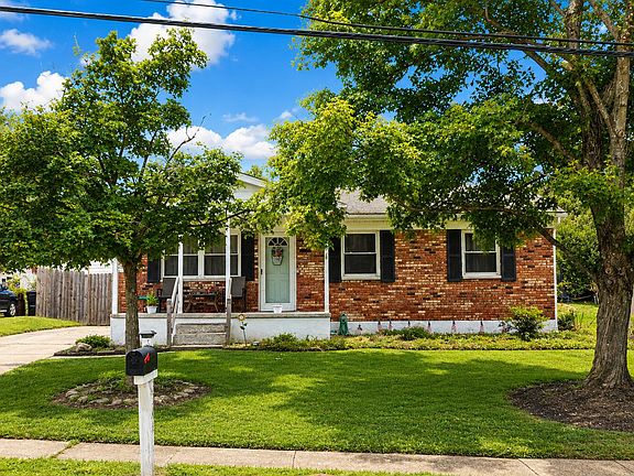 2nd image of 3346 Sycamore Tree Ln