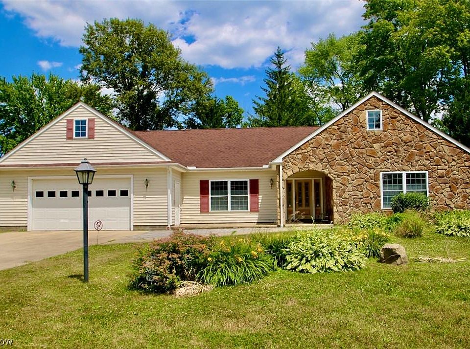 1st image of 1541 Ashwood Dr