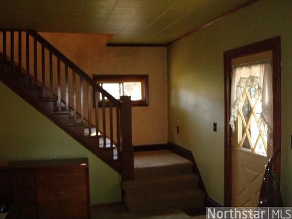 3rd image of 2427 1st St S