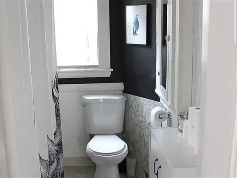 229 Highland Ave #1 — Photo 8