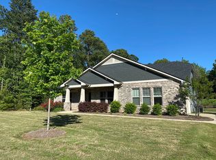 183 S San Agustin Dr, Mooresville, NC 28117