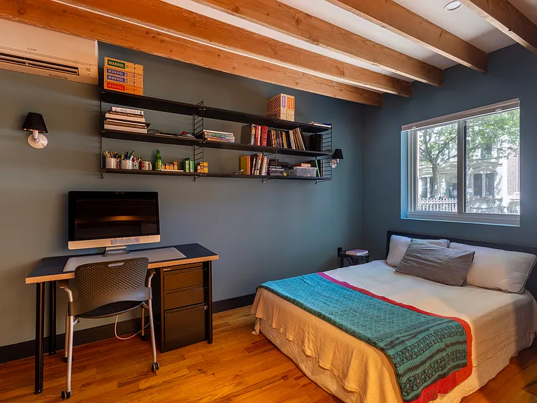 776 Putnam Ave #1 — Photo 7