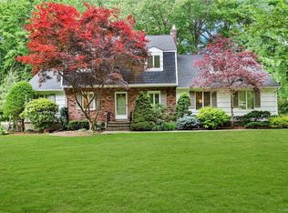 6 Long Meadow Dr, New City, NY 10956