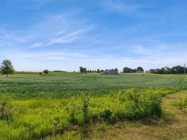 9372 & 9362 SE 32nd Ave, Runnells, IA 50237