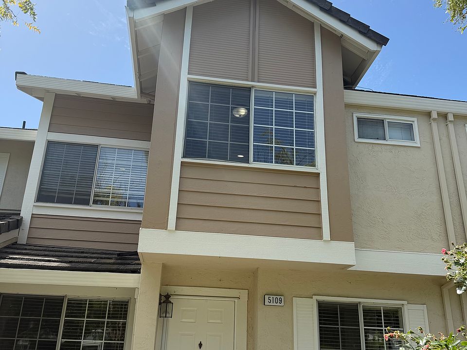 1st image of 5109 Shalimar Cir