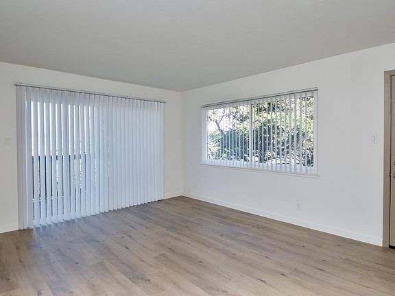 4th image of 900 Toyon Dr #3