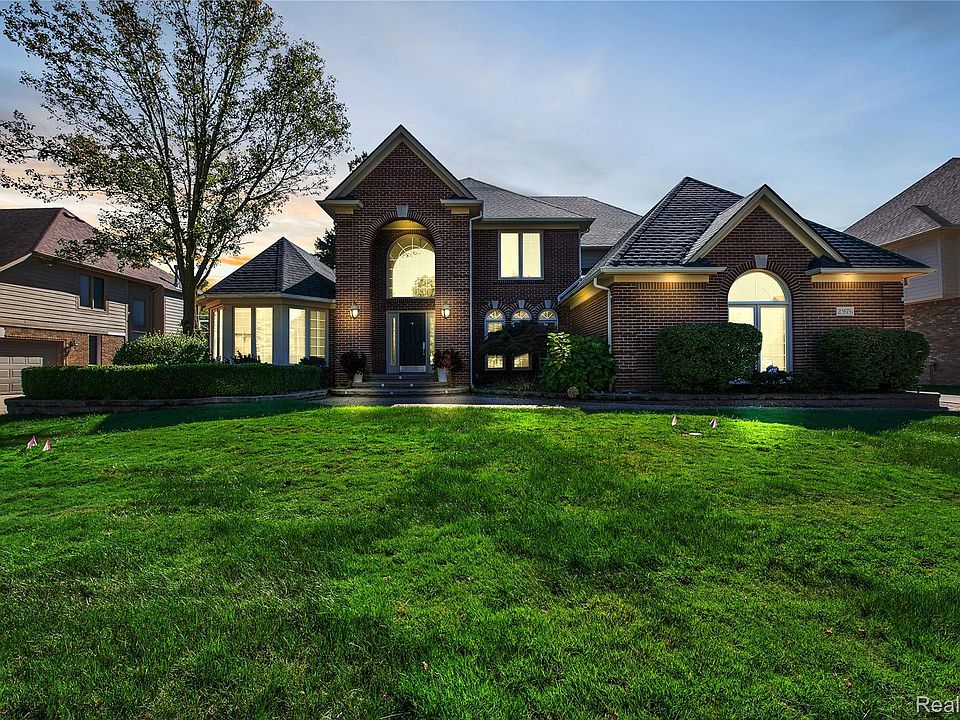 1st image of 2976 Mangrove Dr