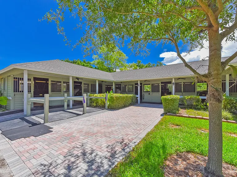 2040 Appaloosa Trl — Photo 7