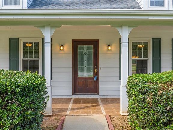 4th image of 6941 Nora Ct