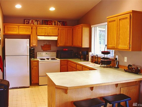 4th image of 17279 Willow Ln SE