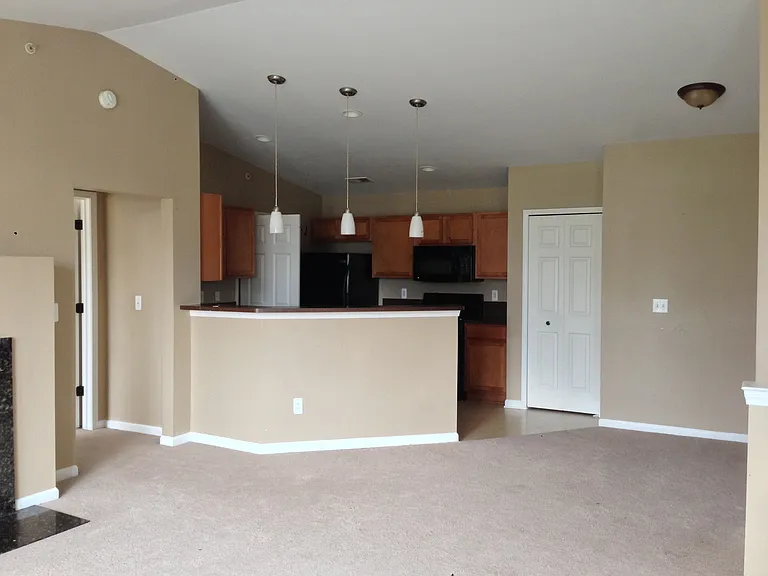 23870 Northstone Village Dr — Photo 26