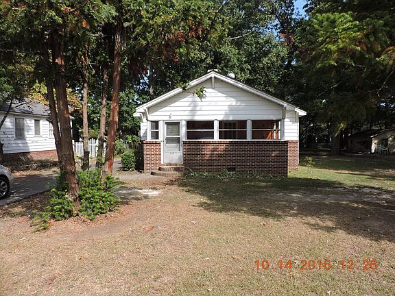 2nd image of 218 W Roosevelt Dr