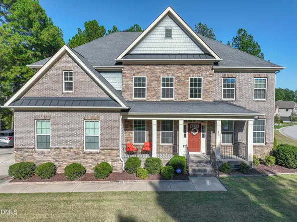 10 Stillwood Ct, Clayton, NC 27520