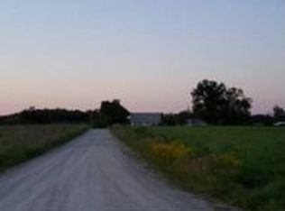 16 Rabbit Head Rd, Iberia, MO 65486