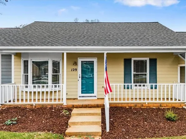 814 Guilford College Rd APT 129, Greensboro, NC 27409