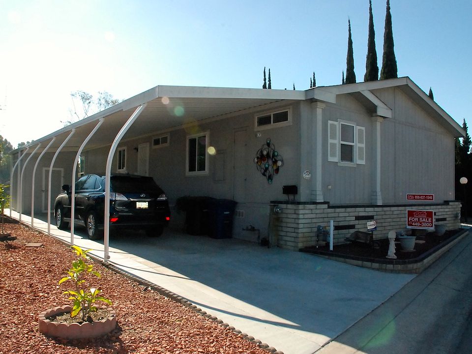 Distinctive Home