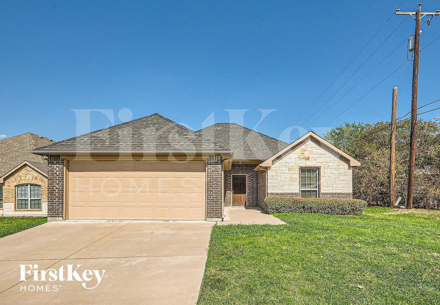 4 bed, 2.0 bath, 1680 sqft, $2,145 — Photo 1