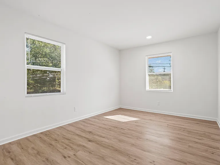 294 Penelope Dr NW — Photo 16