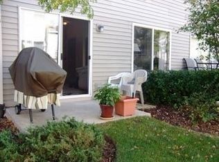 3388 Blue Ridge Dr, Carpentersville, IL 60110