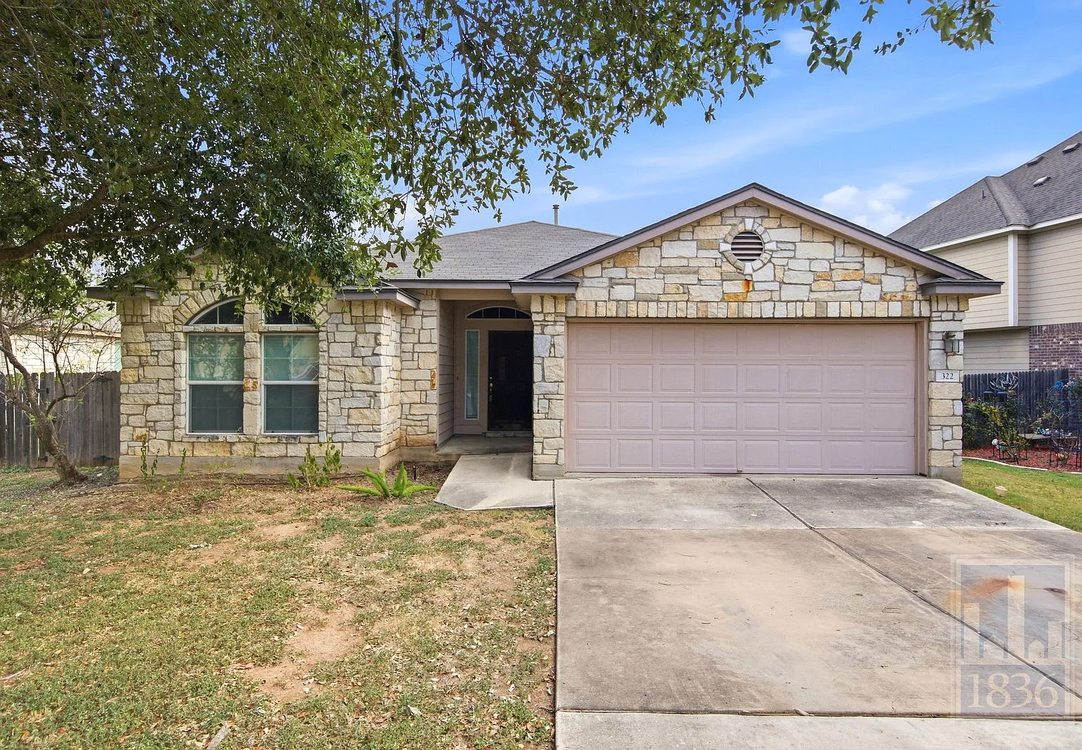 4 bed, 2.0 bath, 1658 sqft, $2,100 — Photo 1